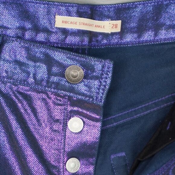 Levi's Premium Candy Coated Ribcage Straight Ankle Jeans in Purple size 28 - Picture 14 of 16